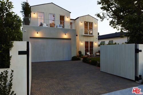 12128 Hesby St, Valley Village, CA, 91607-3026 | Card Image