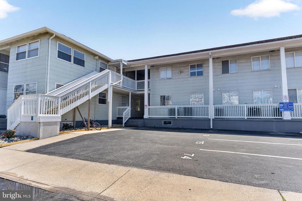 Residential in OCEAN CITY
