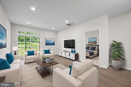 apt-106-10520 Resort Rd, ELLICOTT CITY, MD, 21042-2575 | Card Image
