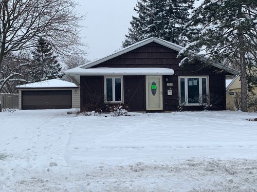 148 W Kennedy Dr, Streamwood, IL, 60107-1115 | Card Image