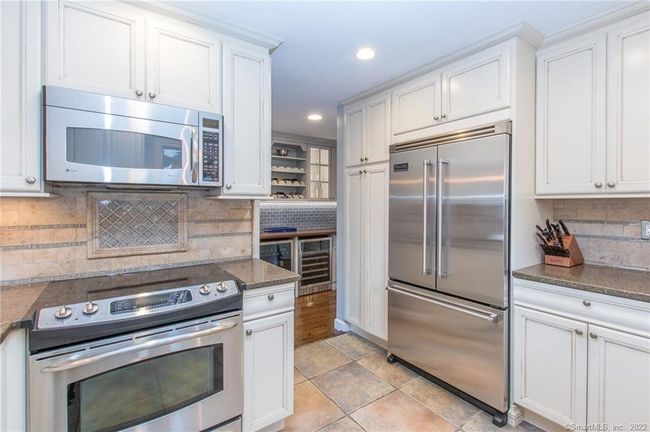 APT-102 - 123 Harbor Dr, Condo with 2 bedrooms, 3 bathrooms and null parking in Stamford CT | Image 11