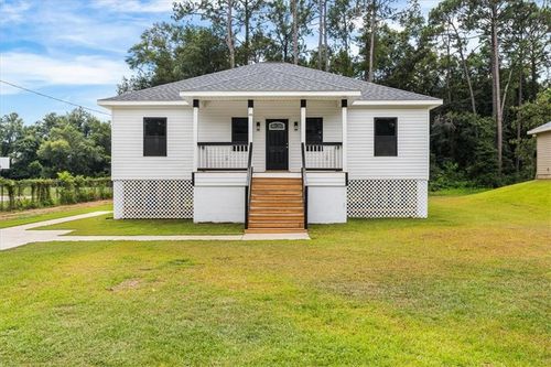 111 Bethel Forest Dr S, Saraland, AL, 36571-2765 | Card Image