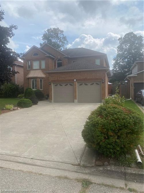 basement-144 Hilborn Ave, Cambridge, ON, N1T1M9 | Card Image