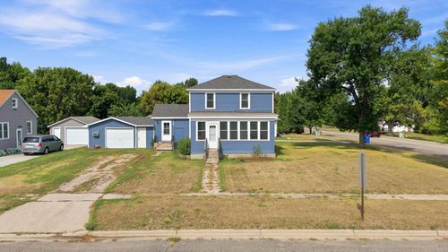 802 Hobart St, Hawley, MN, 56549-4034 | Card Image