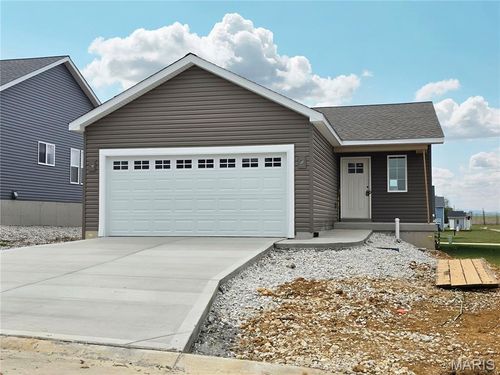1652 Driftwood Ln, Moscow Mills, MO, 63362-1972 | Card Image