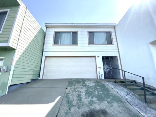 1438 Oakdale Ave, San Francisco, CA, 94124-2726 | Card Image