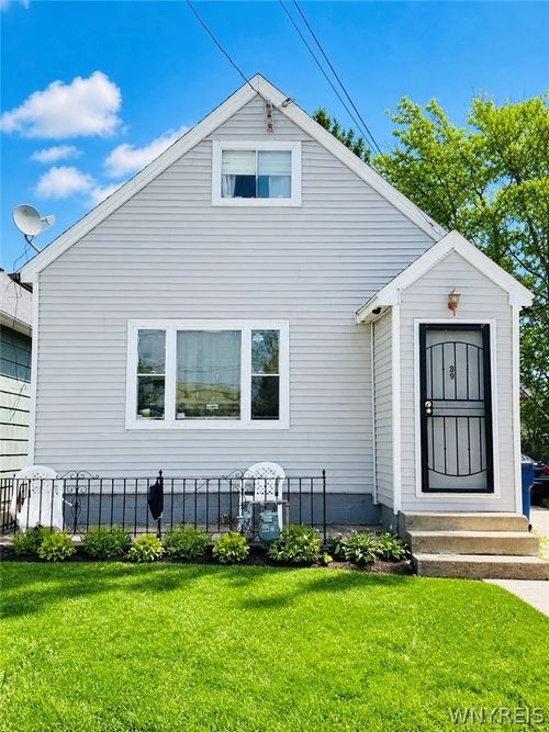 39 Koons Ave, Buffalo, NY, 14212-1819 | Card Image