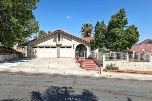 6557 Avenida Michaelinda, Jurupa Valley, CA, 92509-7218 | Card Image