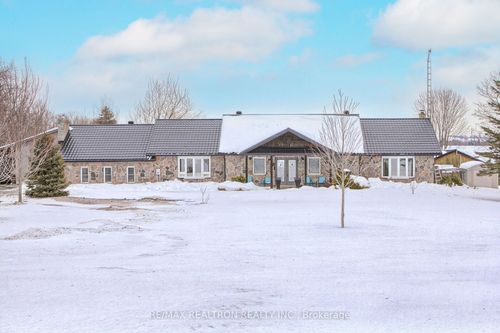 20037 Mccowan Rd, Mount Albert, ON, L0G1M0 | Card Image