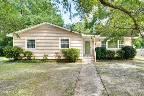 3609 Wilshire Blvd, Wilmington, NC, 28403-4235 | Card Image