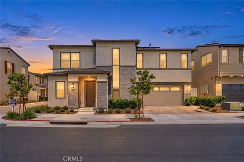 32542 Brunello Way, Temecula, CA, 92591-0390 | Card Image