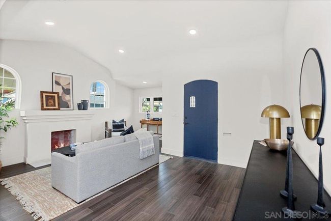 4245 10 Th Ave, House other with 3 bedrooms, 2 bathrooms and 3 parking in San Diego CA | Image 10