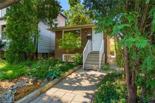161 Homewood Ave, Hamilton, ON, L8P2M6 | Card Image