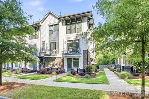 2931 Simpson Dr, Charlotte, NC, 28205-2560 | Card Image