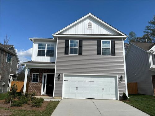 3518 Wilcox Ct, Greensboro, NC, 27405-2976 | Card Image