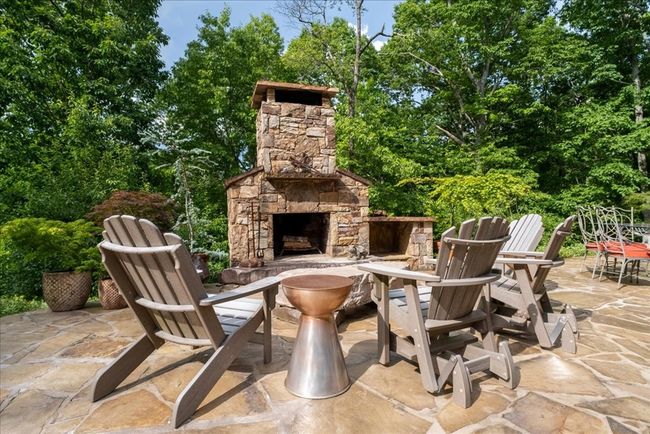 270 Mosswood Ln W, Home with 4 bedrooms, 5 bathrooms and 2 parking in Jasper GA | Image 59