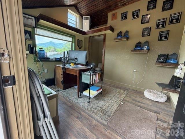 Commercial Sale in Marion 5