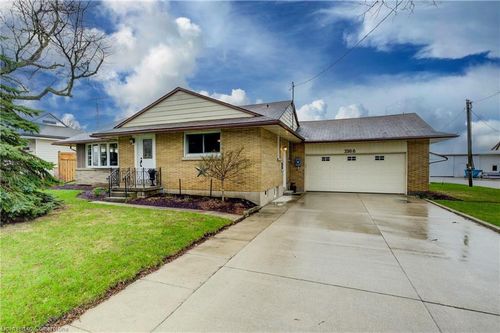 2166 Floradale Rd, Floradale, ON, N0B1V0 | Card Image