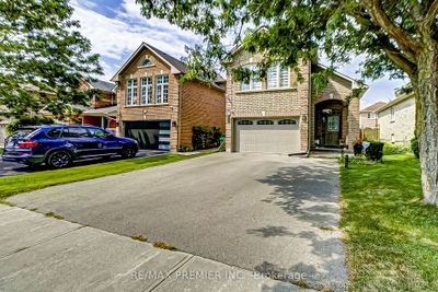 50 Sunny Glen Cres, House other with 3 bedrooms, 3 bathrooms and 6 parking in Brampton ON | Image 1