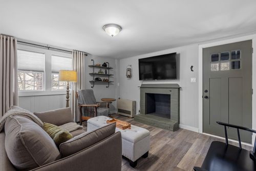 unit-5-31 Water St, Bradford, NH, 03221-3328 | Card Image