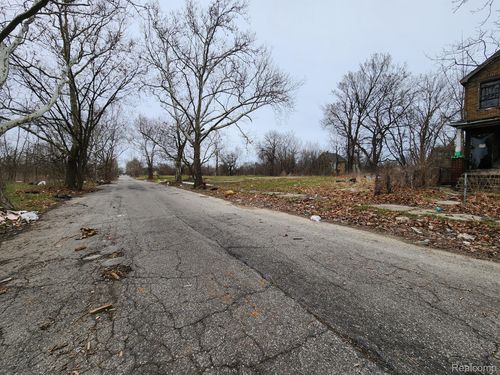 1514 Gray St, Detroit, MI, 48215-2741 | Card Image