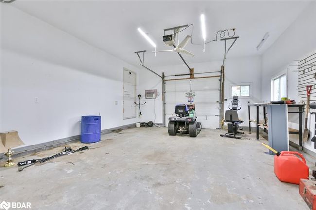 8468 8 Th Line, House other with 4 bedrooms, 2 bathrooms and 8 parking in Utopia ON | Image 29