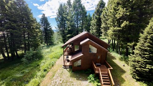 5611 2 Lazy 2 Road, Island Park, ID, 83429 | Card Image