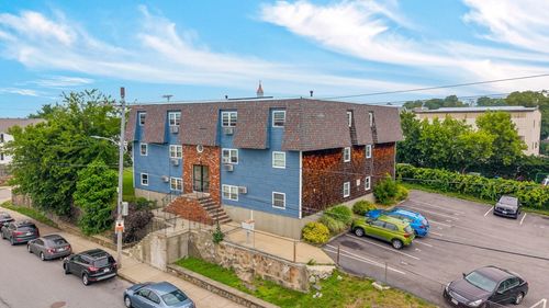 3-464 Bank St, Fall River, MA, 02720-4907 | Card Image