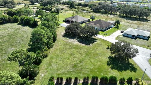 20083/085 Petrucka Cir N, LEHIGH ACRES, FL, 33936 | Card Image