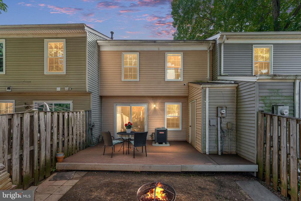 Residential in WOODBRIDGE 5