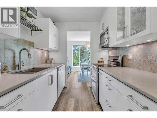 216-1056 Bernard Ave, Kelowna, BC, V1Y8L7 | Card Image