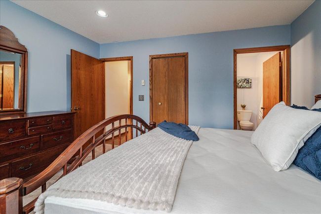 Large Walk In closet in Primary Bedroom | Image 8
