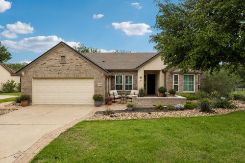 109 Crystal Springs Dr, Georgetown, TX, 78633-4502 | Card Image