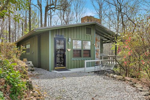 218 Hickory Ln, Lake Toxaway, NC, 28747-6767 | Card Image