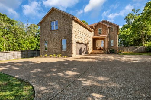 540 Peach Valley Rd, Gallatin, TN, 37066-5200 | Card Image