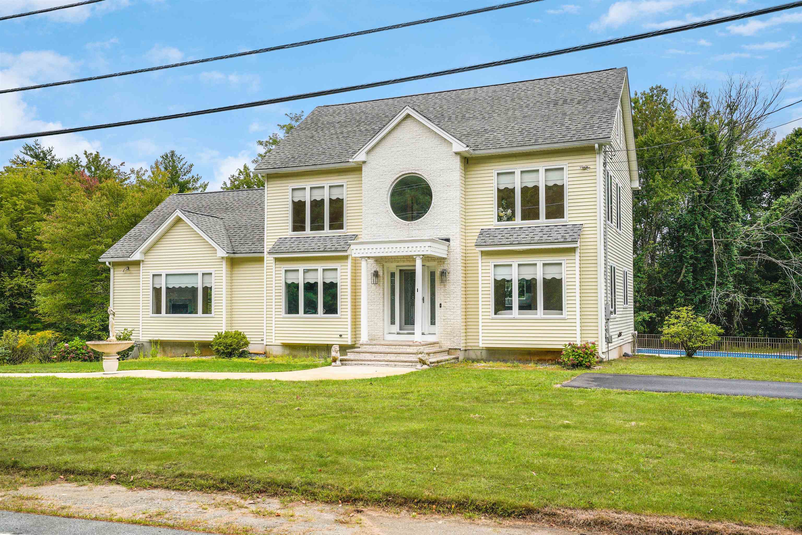 Old Coach Rd, Kingston, NH 03848