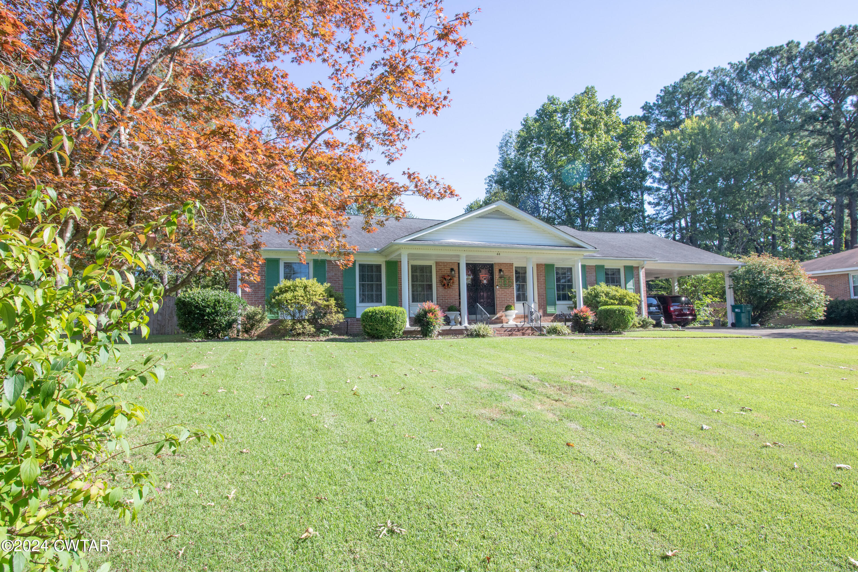 Franwood Dr, Jackson, TN 38301