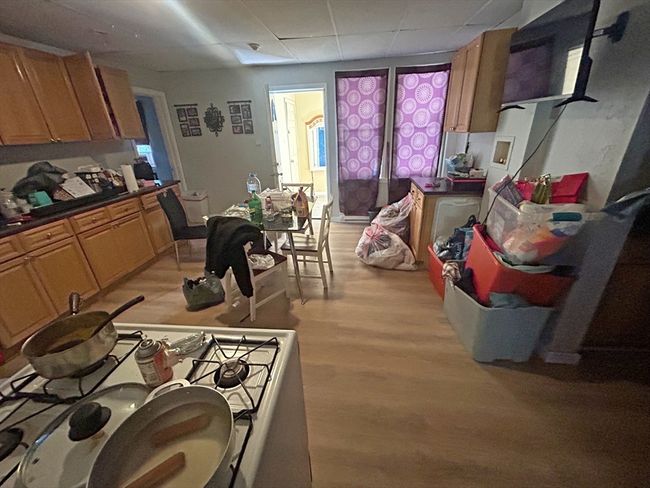 2 Henchman St, Home with 33 bedrooms, 13 bathrooms and 3 parking in Worcester MA | Image 12
