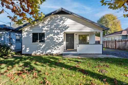 6 Lorraine Street, Ukiah, CA, 95482 | Card Image