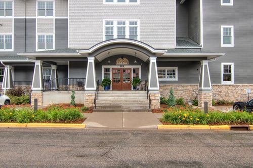 unit-404-225 Lawrence Blvd W, Wabasha, MN, 55981-1912 | Card Image