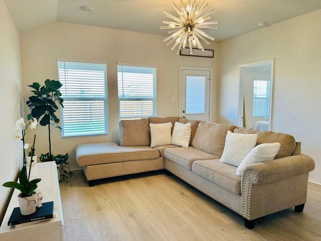 178 Levi Lndg, House other with 3 bedrooms, 2 bathrooms and 4 parking in Kyle TX | Image 6
