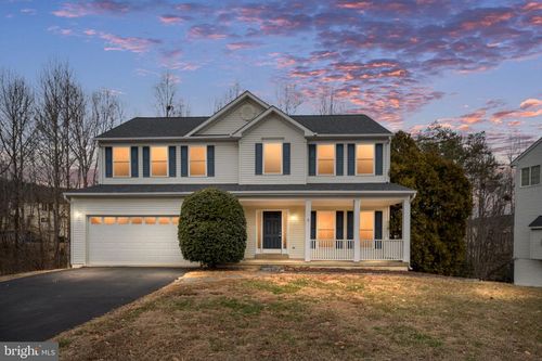 8 Newport Ct, STAFFORD, VA, 22554-7695 | Card Image