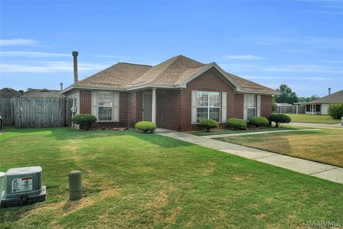 117 Barnes Ct, Wetumpka, AL, 36092-8085 | Card Image
