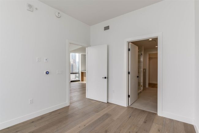 APT-2002 - 70 Rainey St, Condo with 2 bedrooms, 2 bathrooms and 2 parking in Austin TX | Image 6