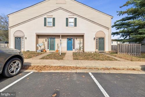 7402 Rokeby Dr, MANASSAS, VA, 20109-6407 | Card Image