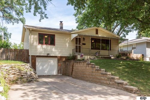 7434 Valley St, Omaha, NE, 68124-3474 | Card Image