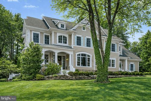 1420 Kurtz Rd, MCLEAN, VA, 22101-4019 | Card Image
