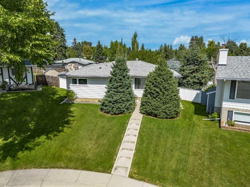 7419 Huntertown Crescent Nw, Calgary, AB, T2K4K3 | Card Image