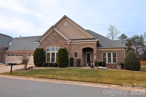 5416 Ggo Dr, Greensboro, NC, 27406-6245 | Card Image