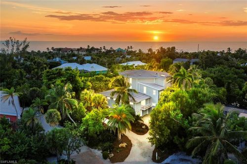2451 Blind Pass Ct, SANIBEL, FL, 33957-2032 | Card Image
